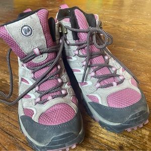 Merrell Hiking Boots Pink